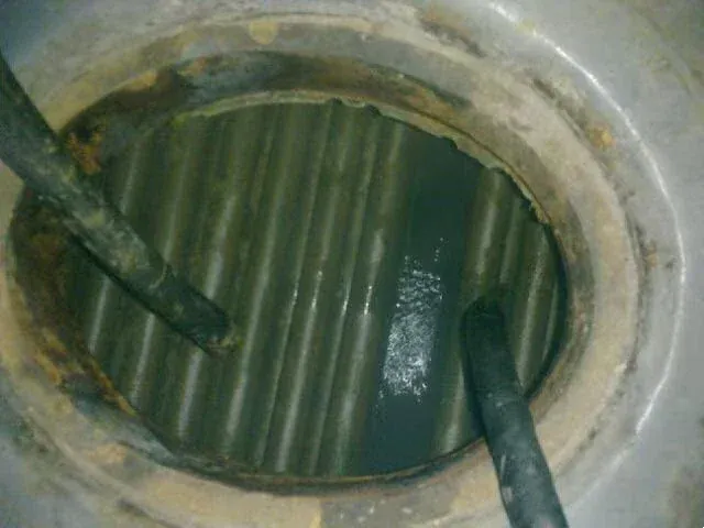 04-Cooling Tower Chemical Soaking Cleaning